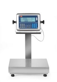 Plošinová váha LCD se sloupcem a legalizací, 60 kg, TEM, 342x386x(H)534mm