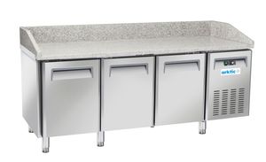 Pitsa külmlett 3 uksega, Arktic, 186L, 230V/450W, 2025x800x(H)1040mm
