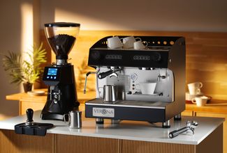 Coffee machine Julia Compact, 2-group, automatic, Verona, Black, 230V/2700W, 475x563x(H)530mm 1