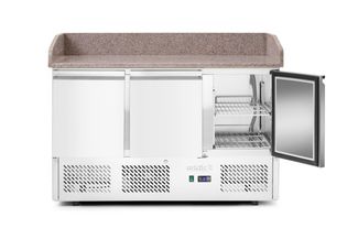 Three door pizza counter with cooling display 380+40L, Arktic, 254L, 230V/400W, 1400x700x(H)1491mm 1