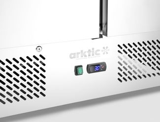Three door pizza counter with cooling display 380+40L, Arktic, 254L, 230V/400W, 1400x700x(H)1491mm 1