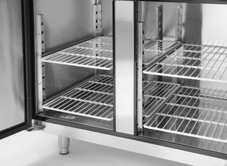 Stół mroźniczy 2-drzwiowy z agregatem bocznym, Arktic, Profi Line, GN 1/1, 280L, 230V/600W, 1360x700x(H)910mm 1