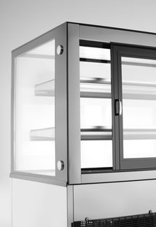 Refrigerated display cabinets with 2 shelves, Arktic, 510L, 230V/490W, 1524x677x(H)1230mm 1