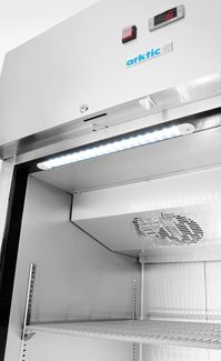 Szafa chłodnicza, 1-drzwiowa, Arktic, GN 2/1, 465L, 230V/250W, 700x880x(H)2043mm 1