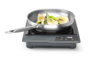 Induction cooker model 1800, HENDI, Kitchen Line, 230V/1800W, 319x355x(H)67mm 1