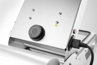 Zgrzewarka do tacek Compact, HENDI, 230V/700W, 582x285x(H)185mm 1