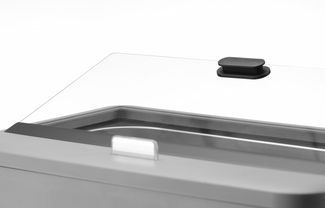 Chafing dish UNIQ, HENDI, designed by Robert Bronwasser, GN 1/1, White, 220-240V/700W, 607x402x(H)245mm 1