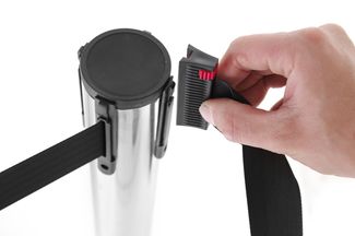 Słupek odgradzający z taśmą w kolorze srebrnym, HENDI, słupek + podstawa, ⌀360x(H)1010mm