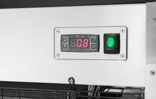 Refrigerated display cabinets with 3 slanted shelves, Arktic, 300L, 230V/480W, 650x833x(H)1460mm 1
