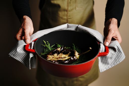 Cast iron casserole enamelled, HENDI, 4,4L, Red, 365x290x(H)115mm, Oval 1