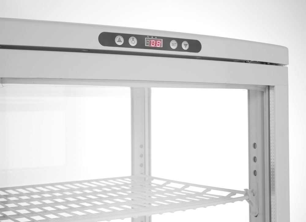 Koelvitrinekast 270L