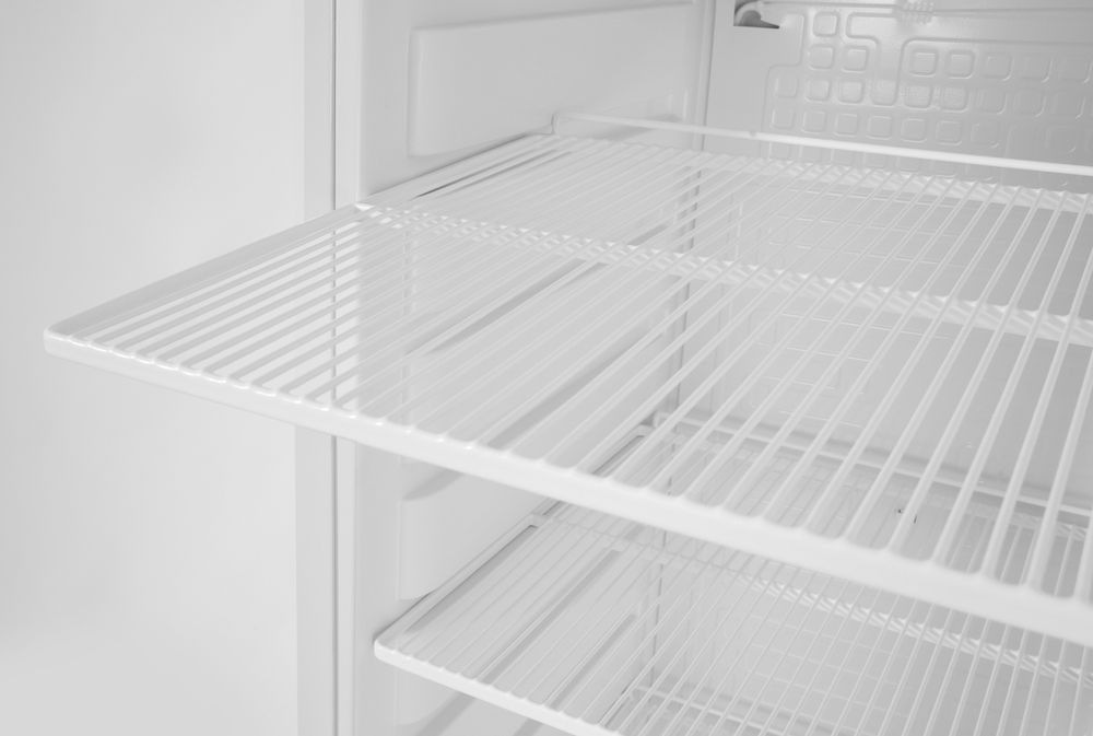 Budget Line koelkast in een roestvaststalen behuizing