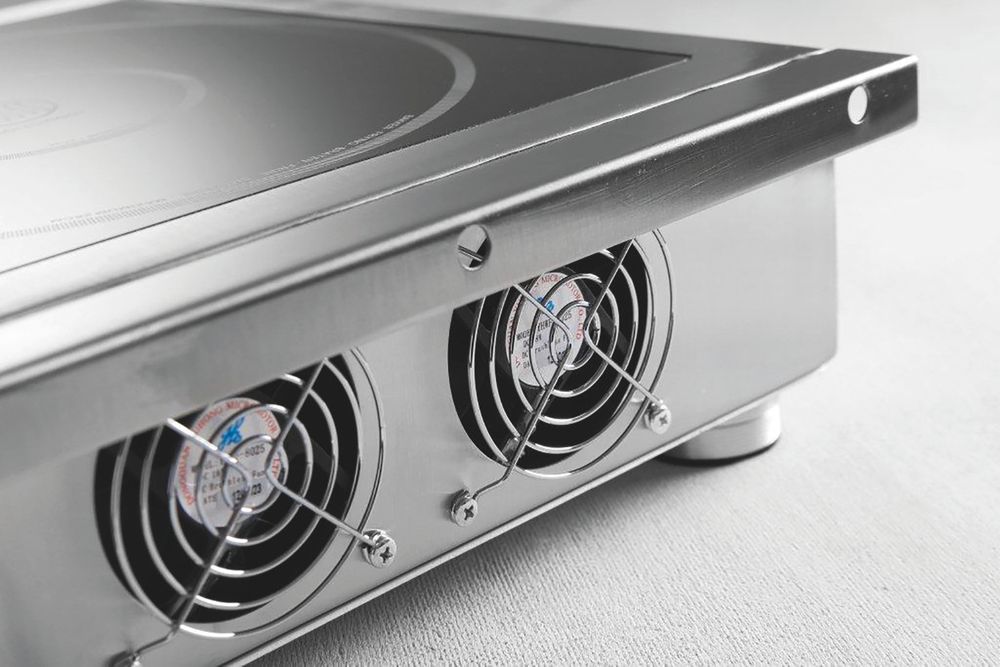 Plaque de cuisson à induction modèle 3500 D, HENDI, Profi Line, 230V/3500W, 342x431x(H)116mm